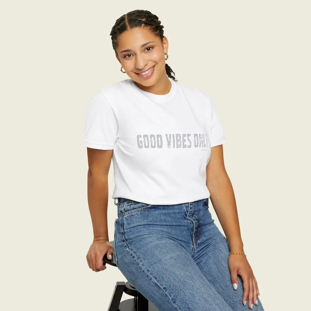 Person 3 Context, White.webp
